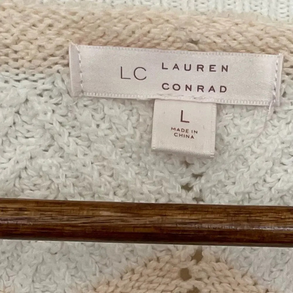LC Lauren Conrad Chevron Bell Sleeve Knit Pullover Sweater Size Large - Picture 3 of 6